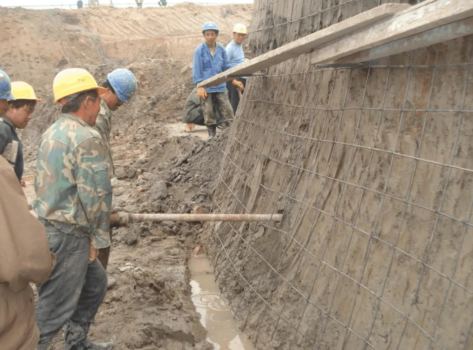 惠州常见基坑支护开挖事故的原因分析与处理方法